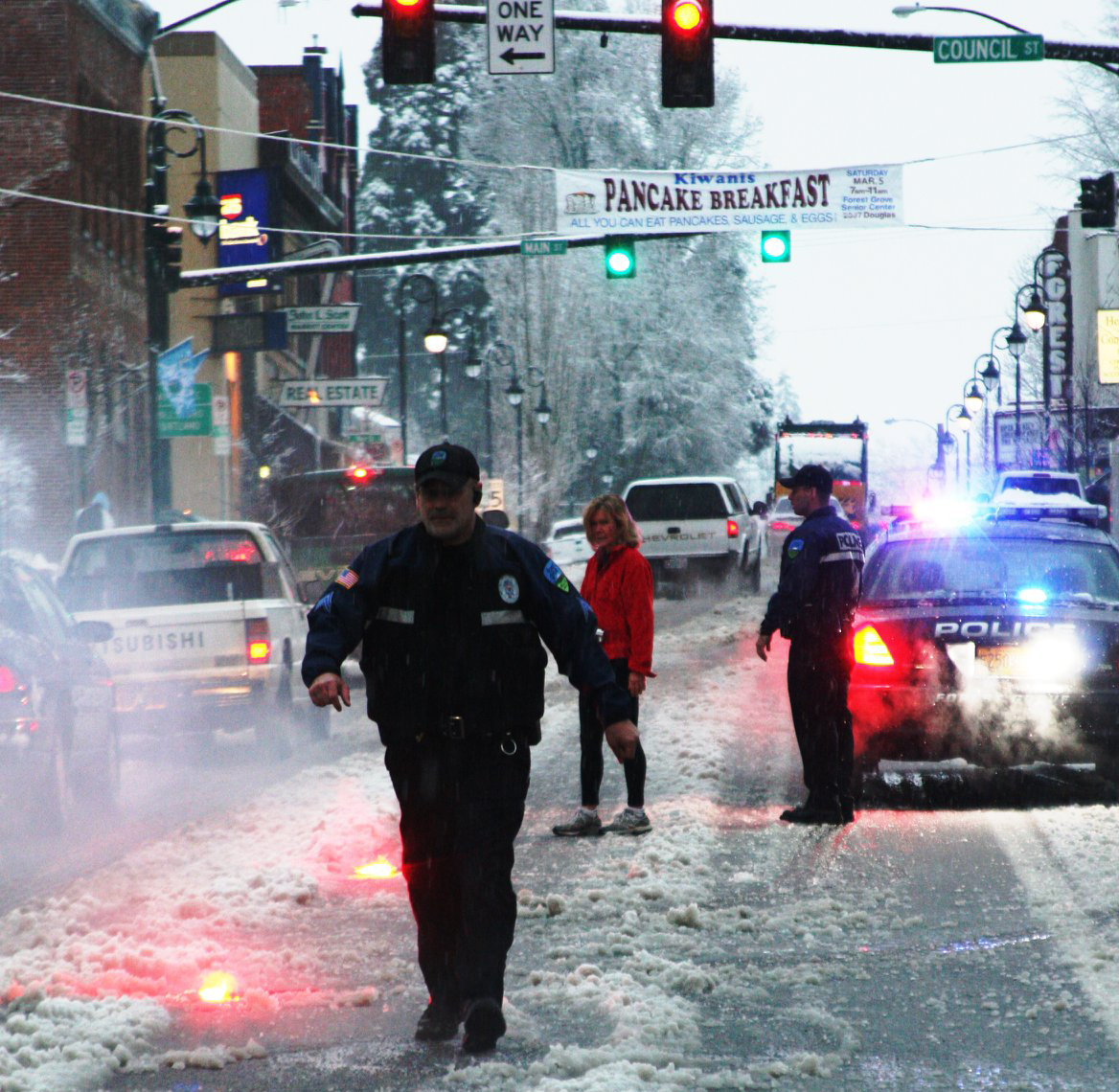 Winter Storm Warning in effect from 4 a.m. Thursday